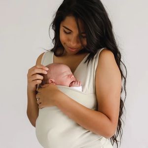 Lalabu, Soothe Shirt for wearing your newborn baby up to 15lbs. New, no tags. M.